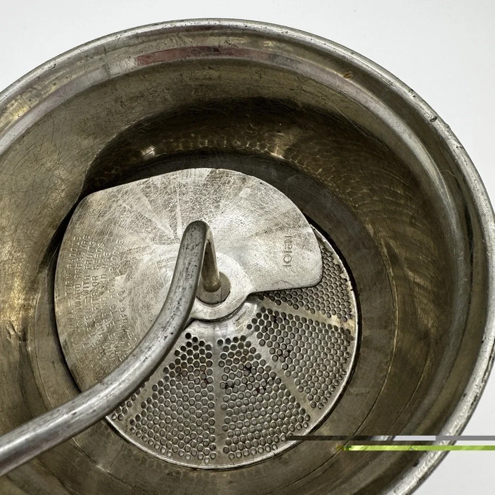 Foley Food Mill Stainless Steel No.‎ 101 USA Made – Hand Crank Strainer 7 in